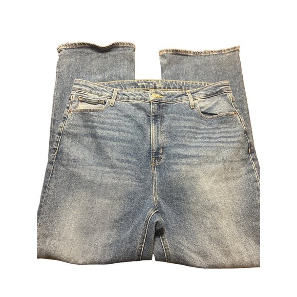 Old Navy Women's Higher High Rise Flare Jeans Secret Smooth Pockets Size 18 - Picture 1 of 4